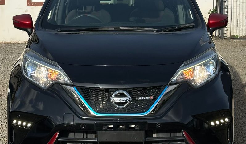 
								Nissan Note Epower Nismo full									