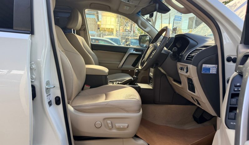 
								Land Cruiser prado TX full									