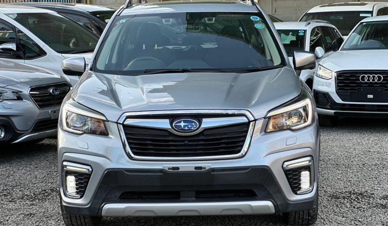 
								Subaru Forester full									