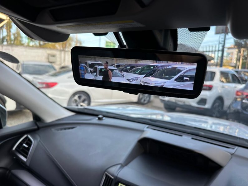 
								Subaru Forester full									