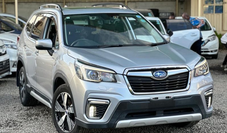 
								Subaru Forester full									