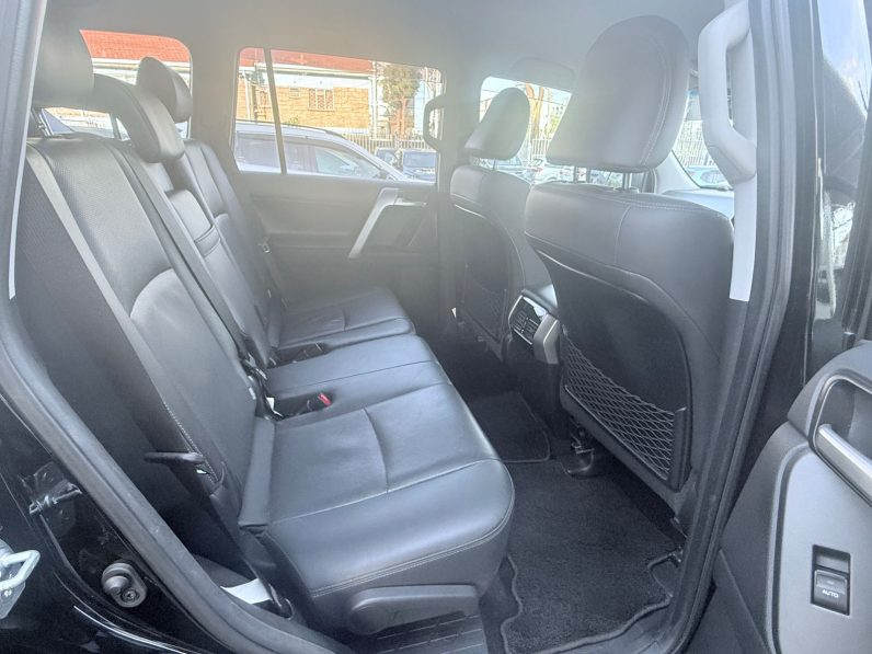 
								Toyota Land Cruiser prado Tx full									