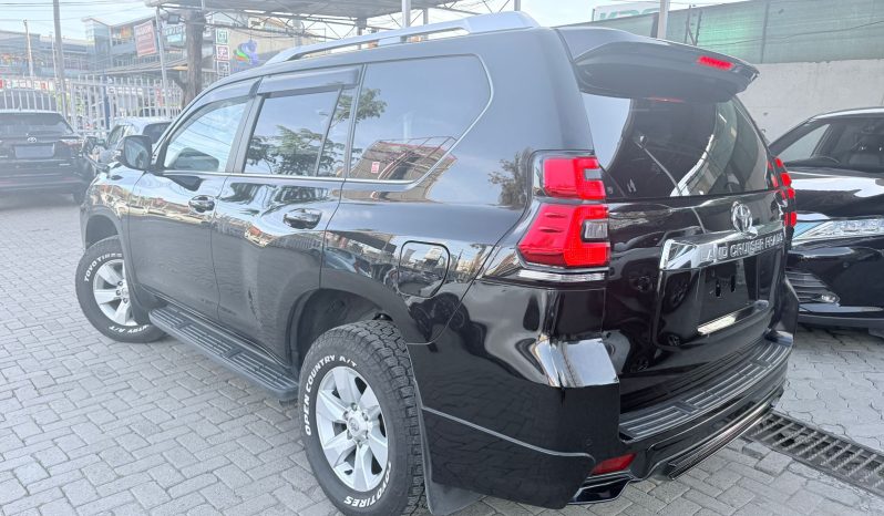 
								Toyota Land Cruiser prado Tx full									