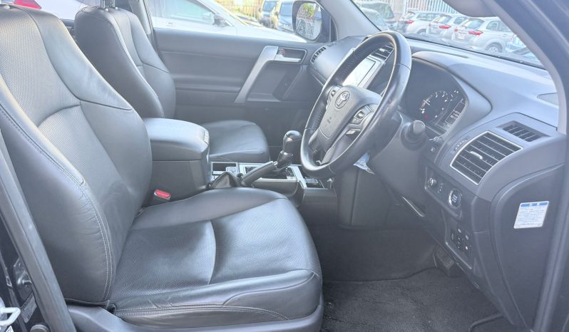 
								Toyota Land Cruiser prado Tx full									