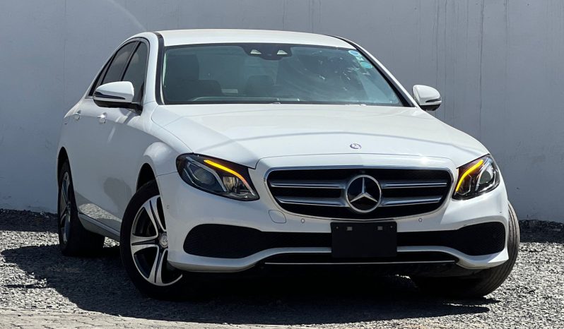 
								Mercedes-Benz GLC 220d full									