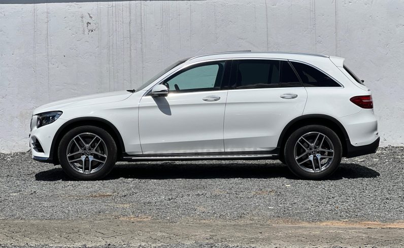 
								Mercedes-Benz GLC 220d full									