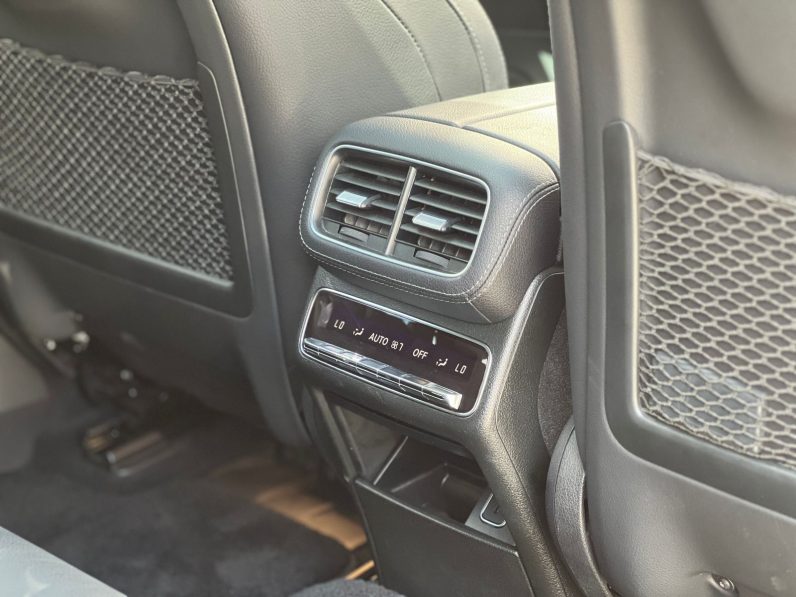 
								Mercedes-Benz GLE 400d full									