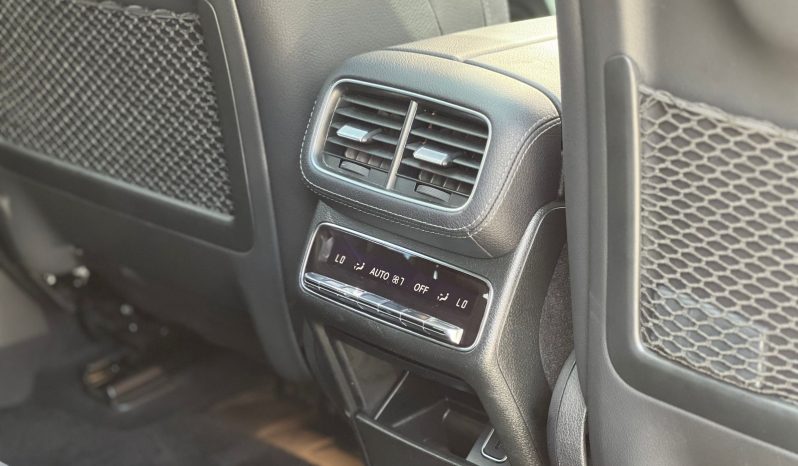 
								Mercedes-Benz GLE 400d full									