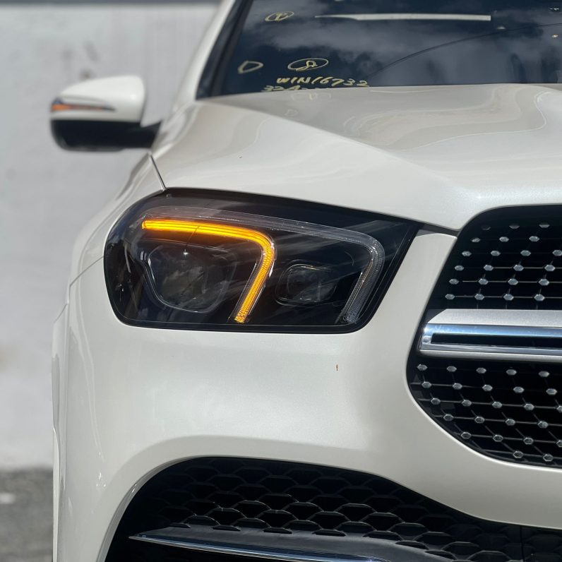 
								Mercedes-Benz GLE 400d full									