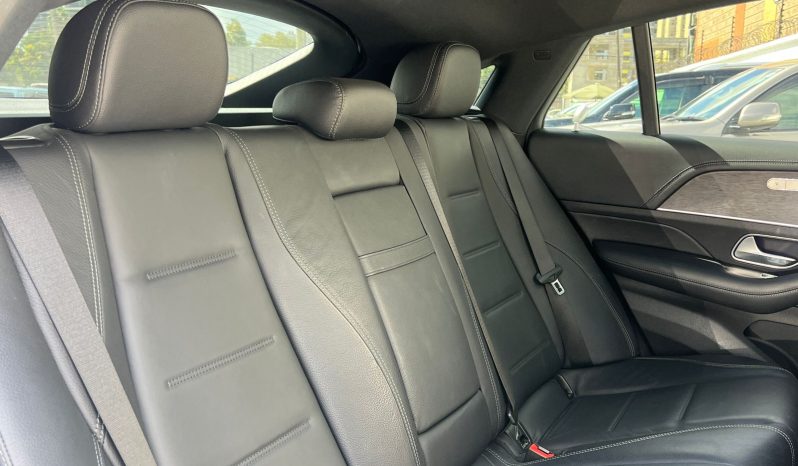 
								Mercedes-Benz GLE 400d full									