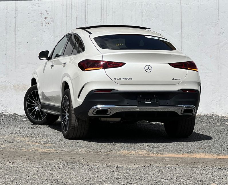 
								Mercedes-Benz GLE 400d full									