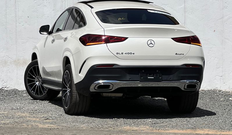 
								Mercedes-Benz GLE 400d full									