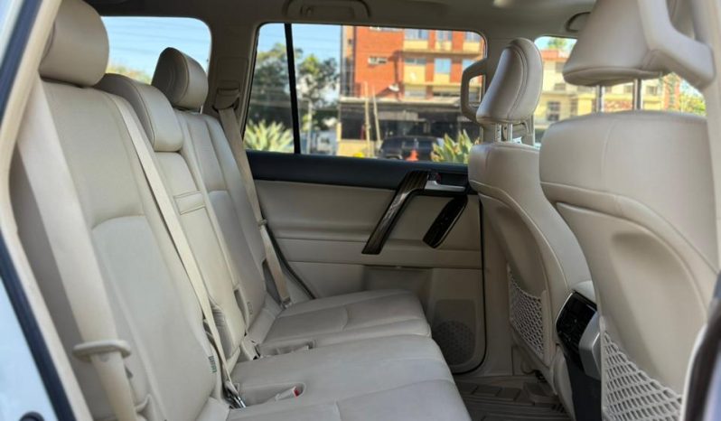 
								Toyota Land cruiser prado TX full									