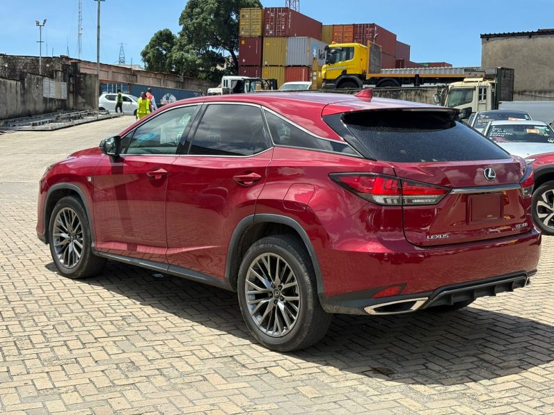 
								Lexus RX300 F sport full									