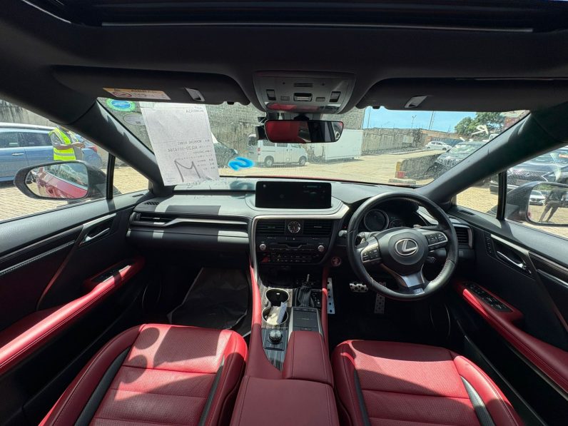 
								Lexus RX300 F sport full									