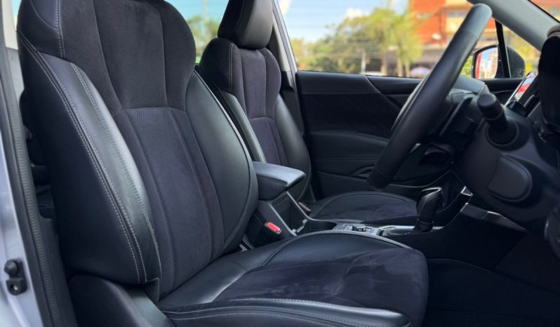 
								Subaru Forester full									