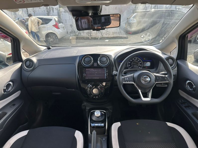 
								Nissan note Epower full									