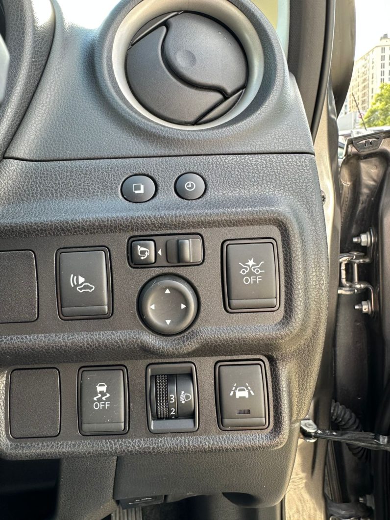 
								Nissan note Epower full									