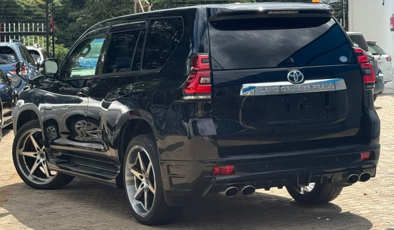
								Toyota Land cruiser prado TX full									