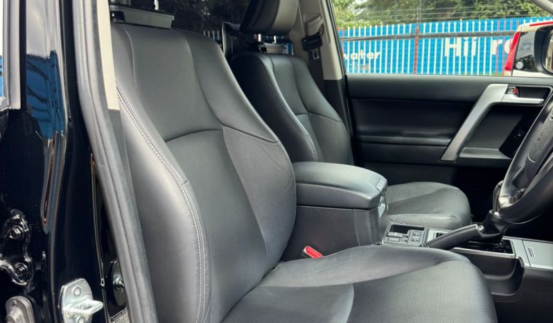 
								Toyota Land cruiser prado TX full									