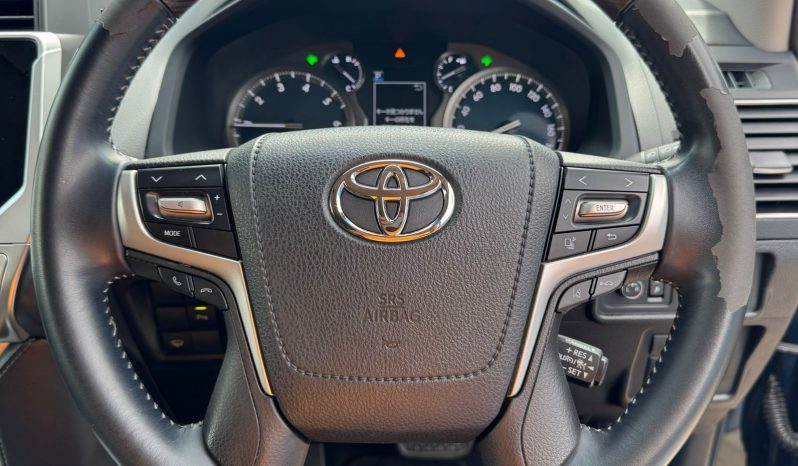 
								Toyota Land cruiser prado TX full									