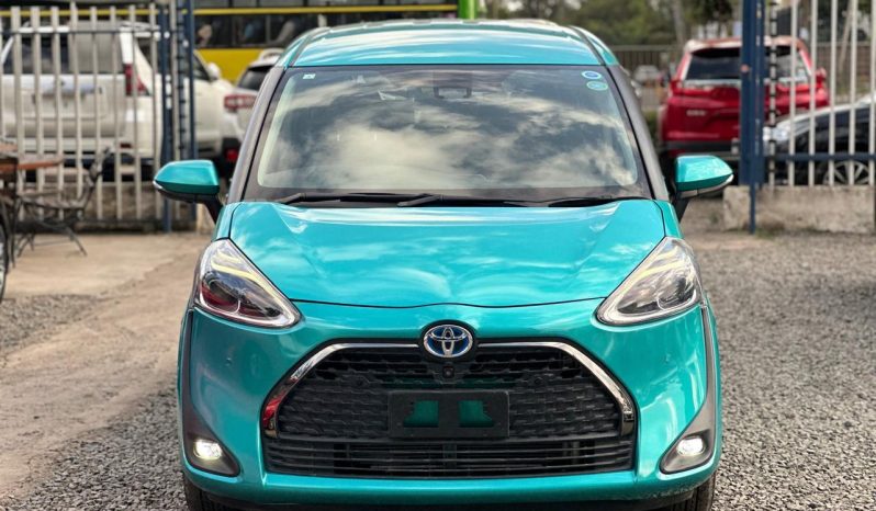 
								Toyota Sienta full									