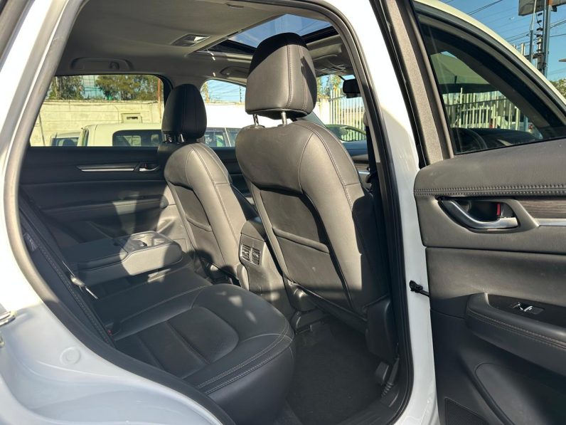 
								Mazda Cx-5 full									