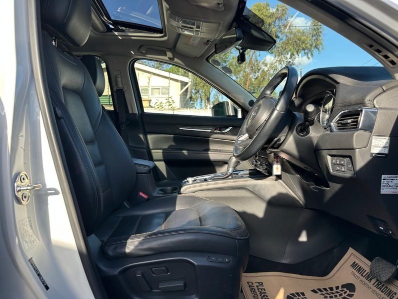 
								Mazda Cx-5 full									