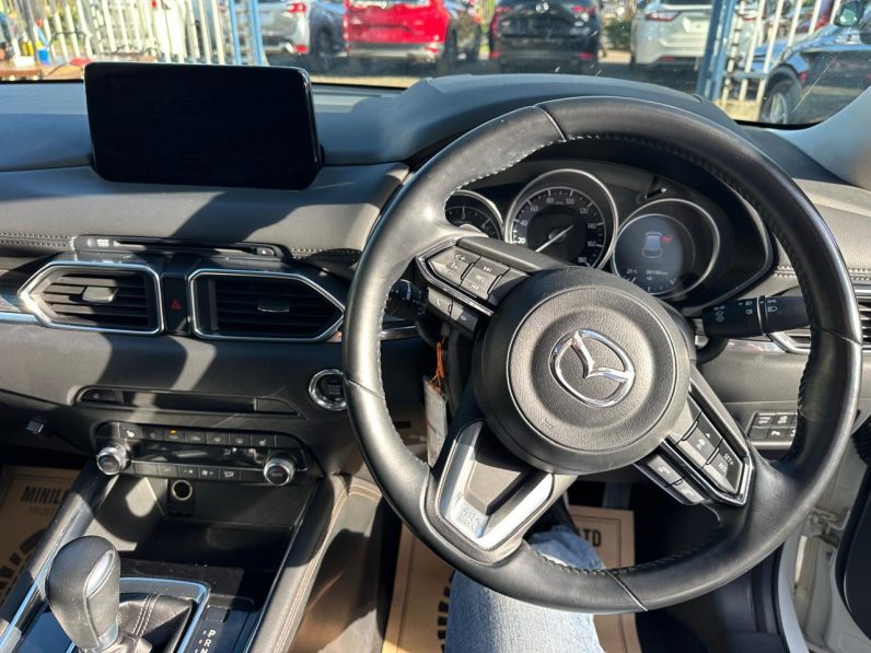 
								Mazda Cx-5 full									