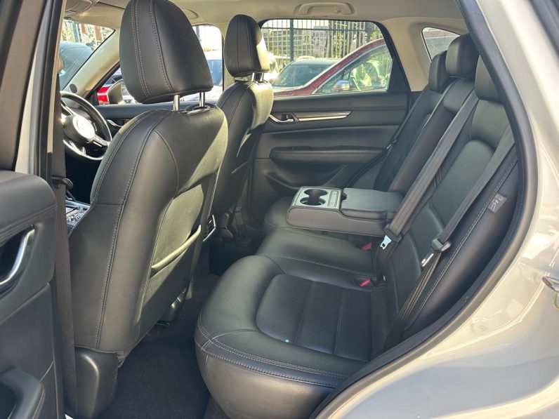 
								Mazda Cx-5 full									