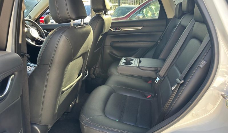 
								Mazda Cx-5 full									