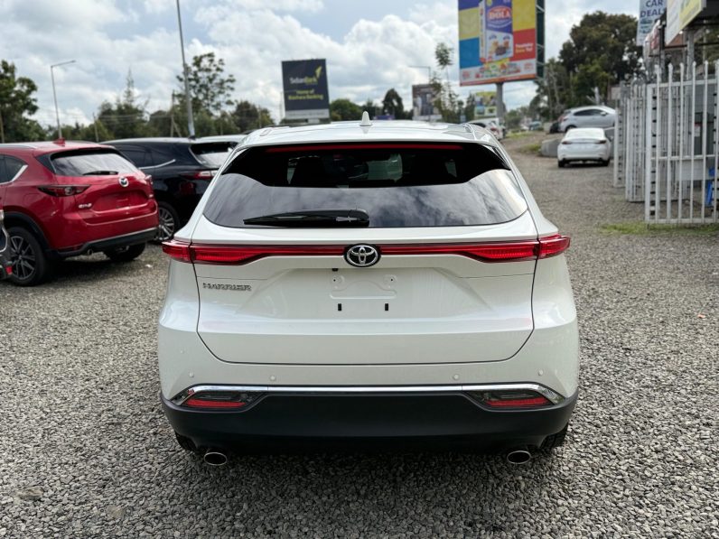 
								Toyota Harrier full									