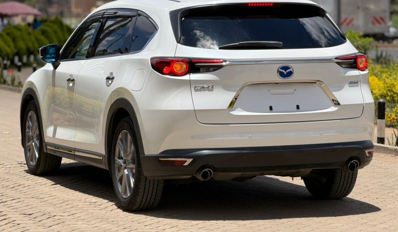 
								Mazda CX-8 full									