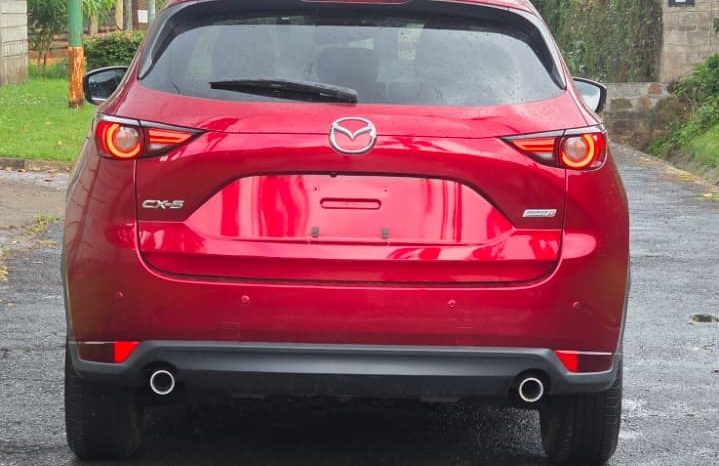 
								Mazda CX-5 full									