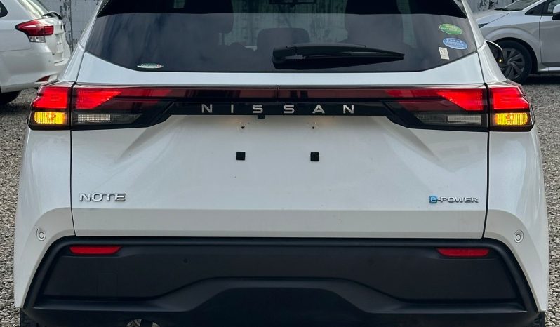 
								Nissan Note full									