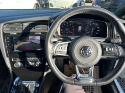 Volkswagen Golf variant R line