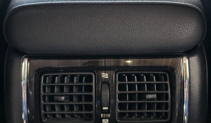 
								Toyota Crown Athelete full									