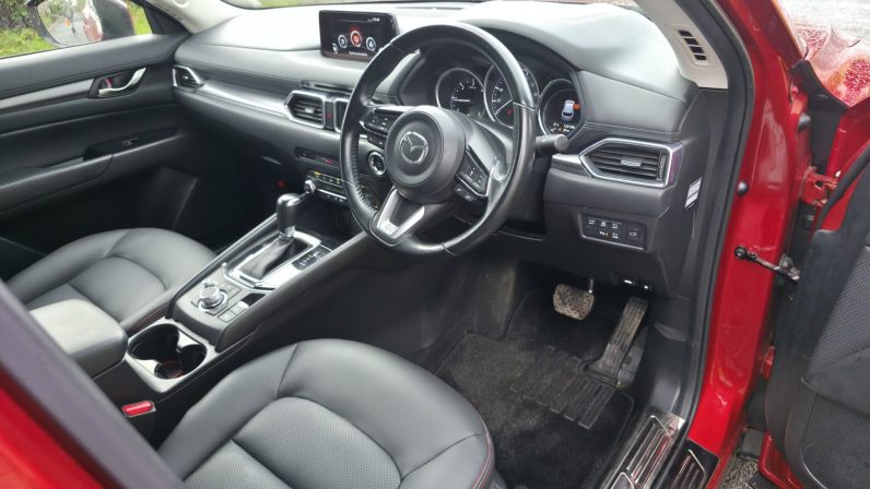 
								Mazda CX-5 full									