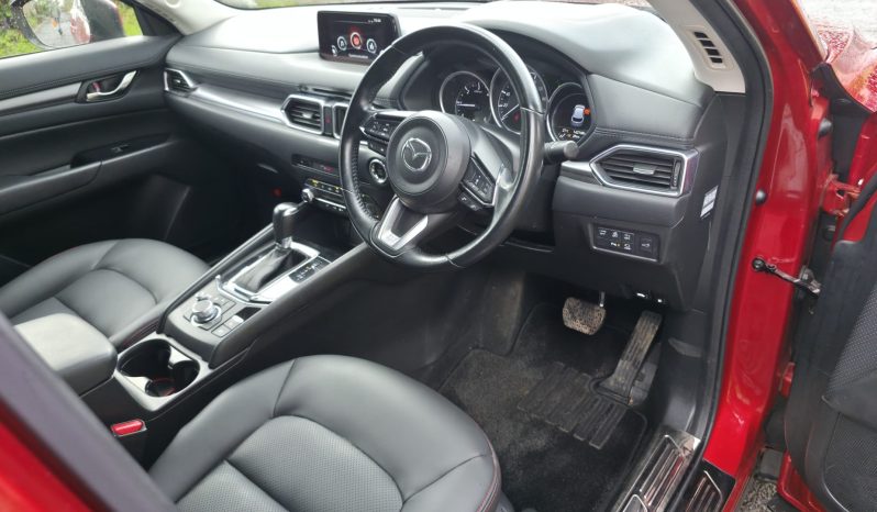 
								Mazda CX-5 full									