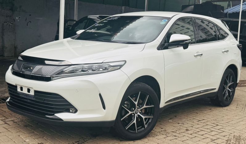 
								Toyota Harrier full									