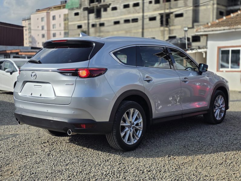 
								Mazda CX-8 full									