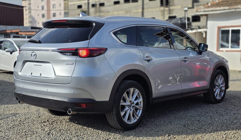 
								Mazda CX-8 full									