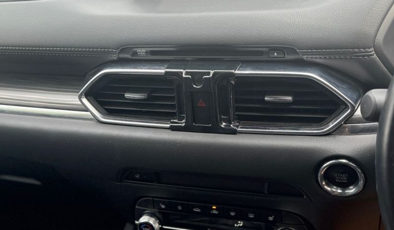 
								Mazda CX-5 full									