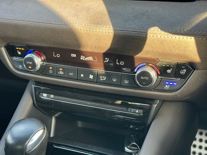 
								Mazda Atenza full									