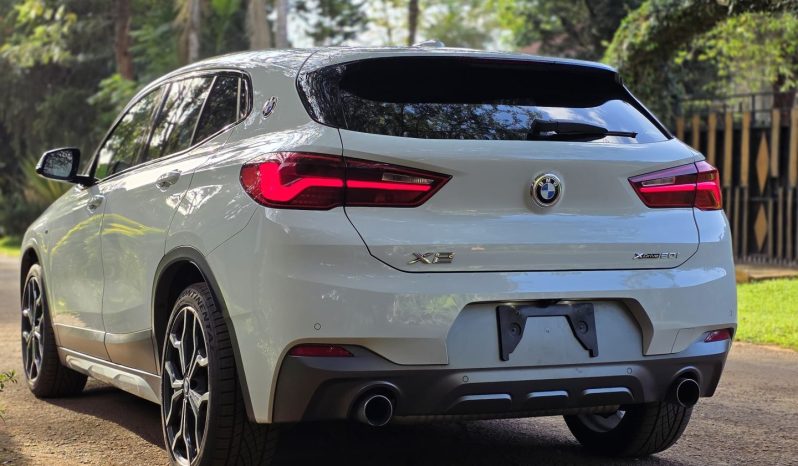
								BMW X2 full									