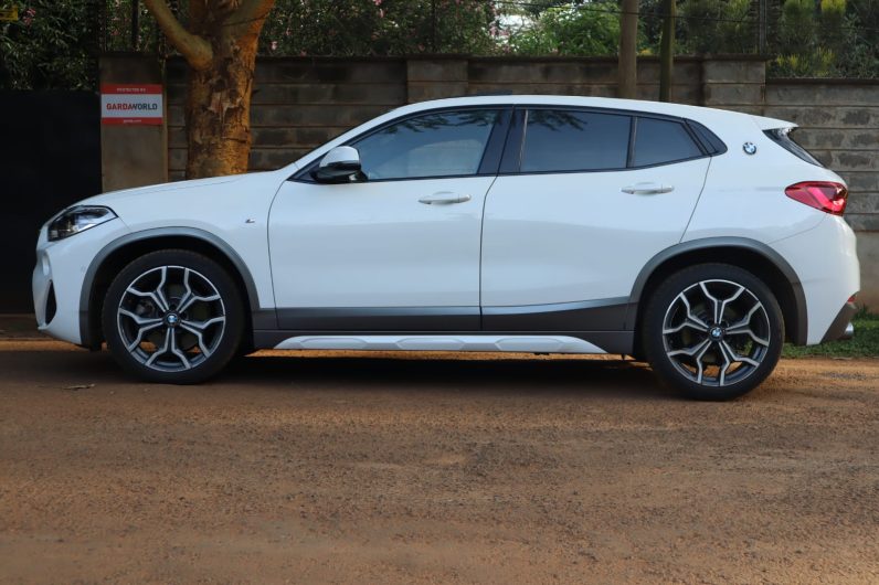 
								BMW X2 full									
