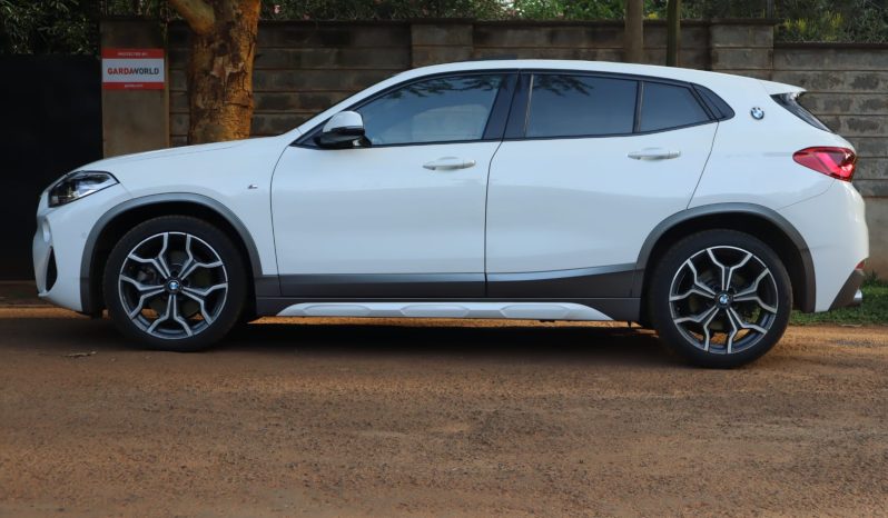 
								BMW X2 full									