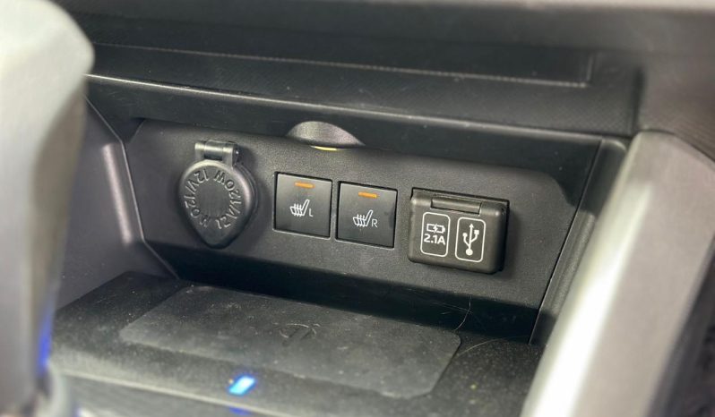 
								Daihatsu Rocky full									