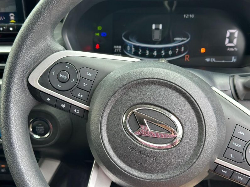 
								Daihatsu Rocky full									