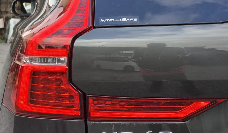 
								Volvo XC60 full									